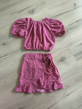 Setje maat 104