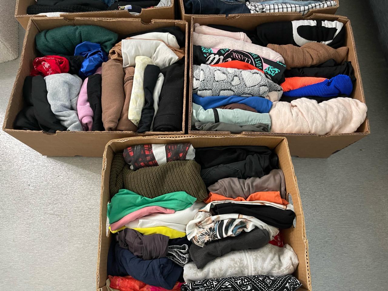 Opkoper gezocht dames kleding S/M/L/XL