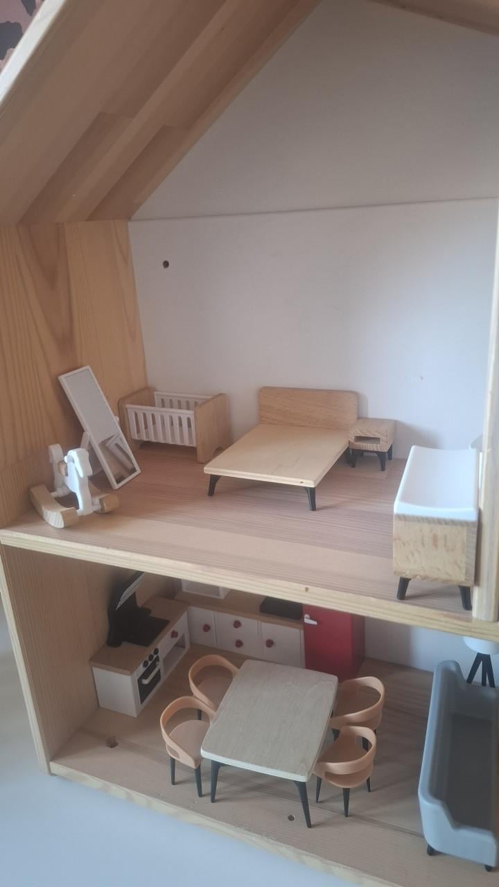 Poppenhuis incl meubels
