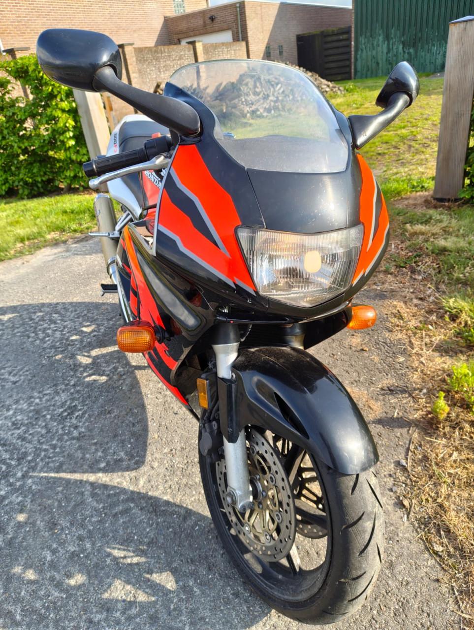 Honda CBR600f3