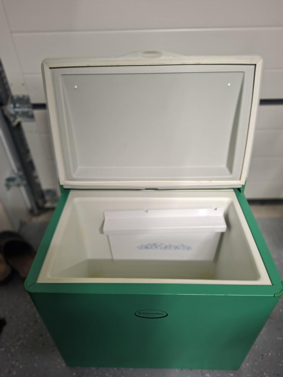 Koelbox, 230/12 volt/ gas