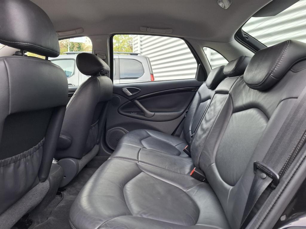 Citroen C5 2.0i 16v exclusive automaat leder/lmv/trekhaak