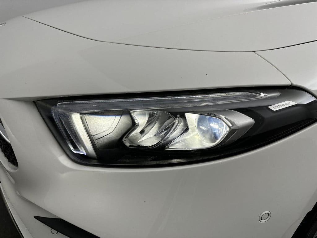Mercedes-Benz A-Klasse 250 e amg pano sfeer camera night pakket