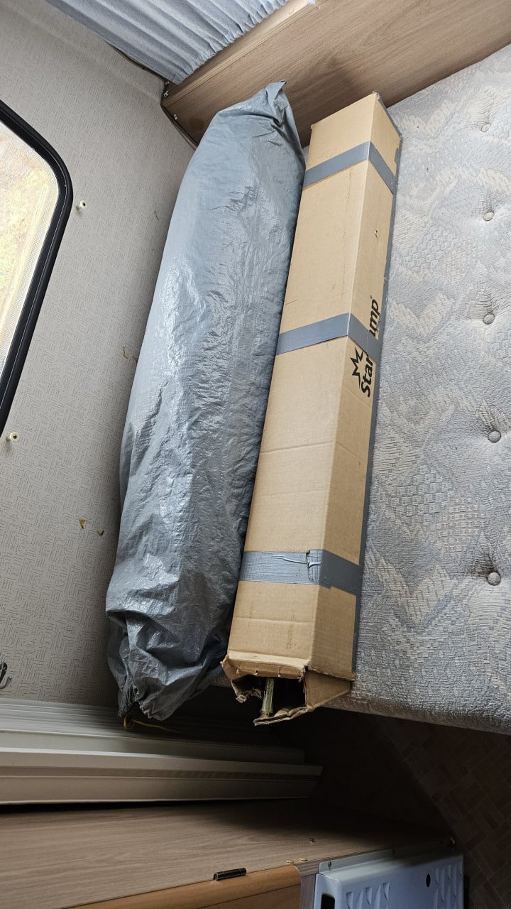 Sterckeman A 4002. Isabella tent