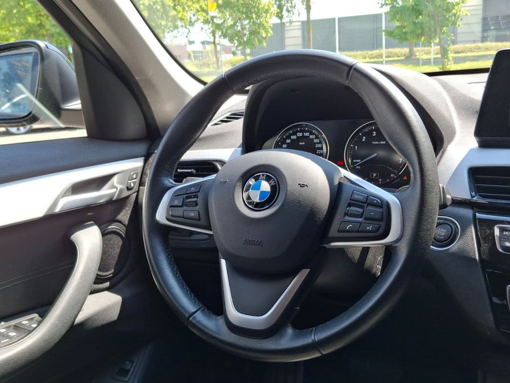 BMW X1 sdrive18i executive edition