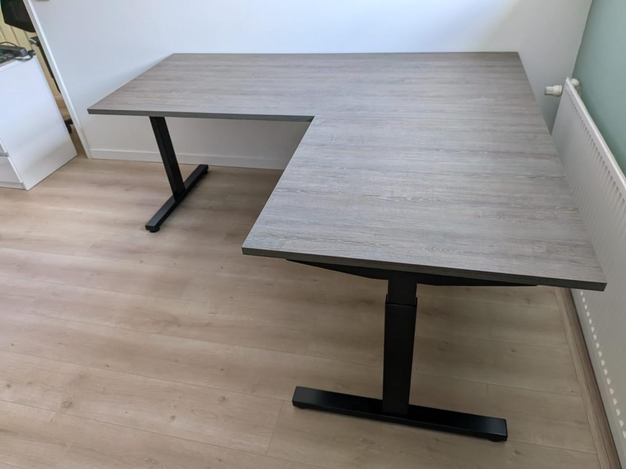 Hoekbureau Vamo 180x80x160 cm