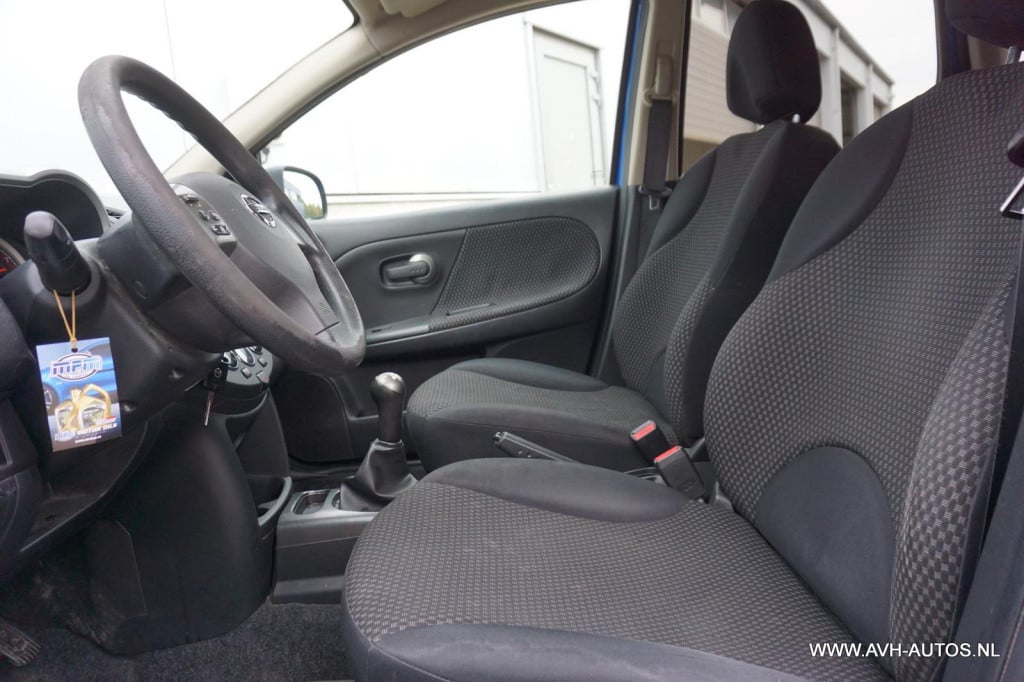 Nissan Note 1.6 first note