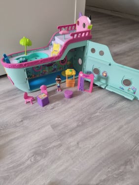 Gaby's poppenhuis - boot