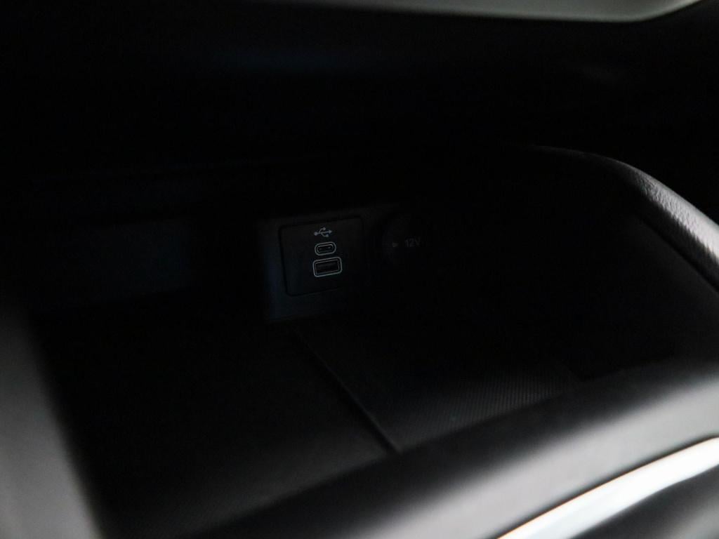 Ford Focus 1.0 ecoboost hybrid titanium | climate control | cruise control 