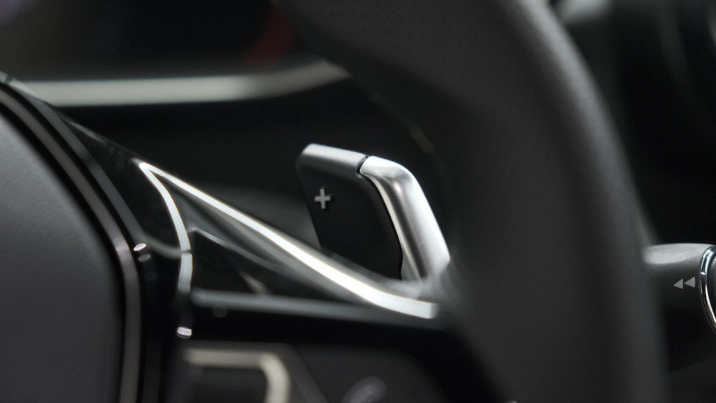 Peugeot 2008 puretech 130 eat8 gt | 360 camera | adaptieve cruise control |