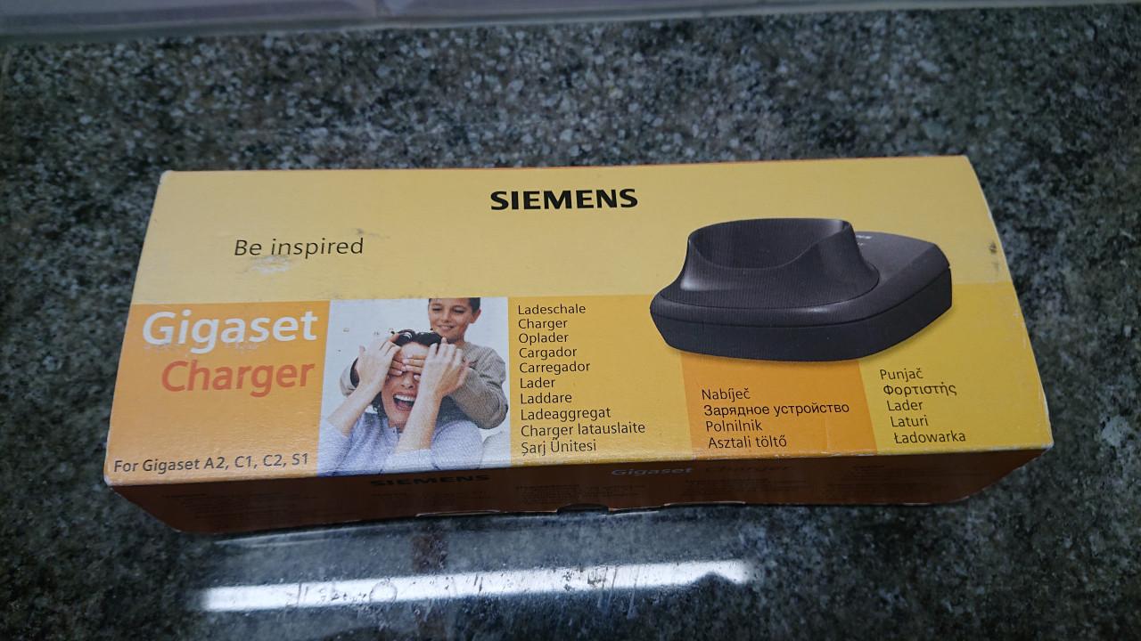 2 bureauladers, geschikt voor Gigaset A2, C1, C2 en S1