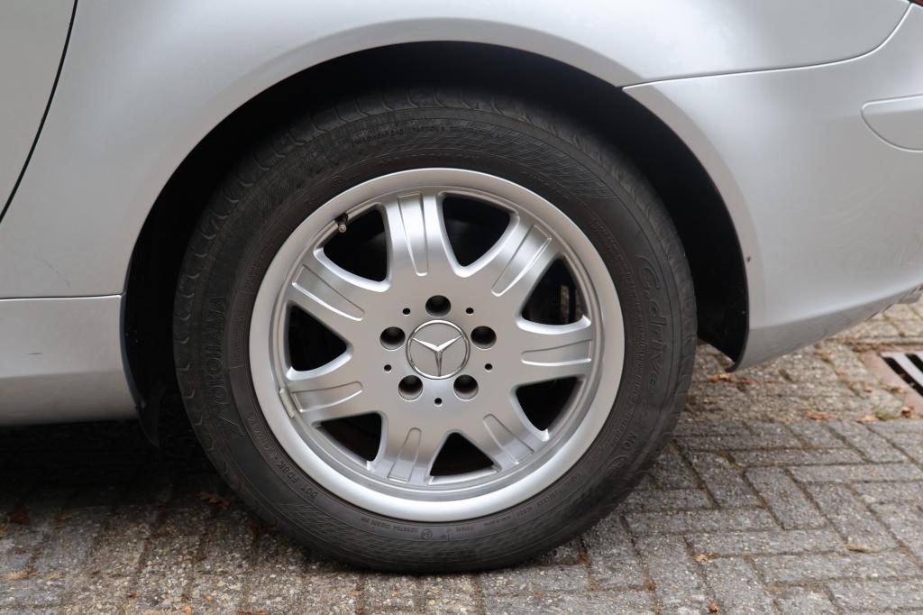 Mercedes-Benz SLK 200 k.