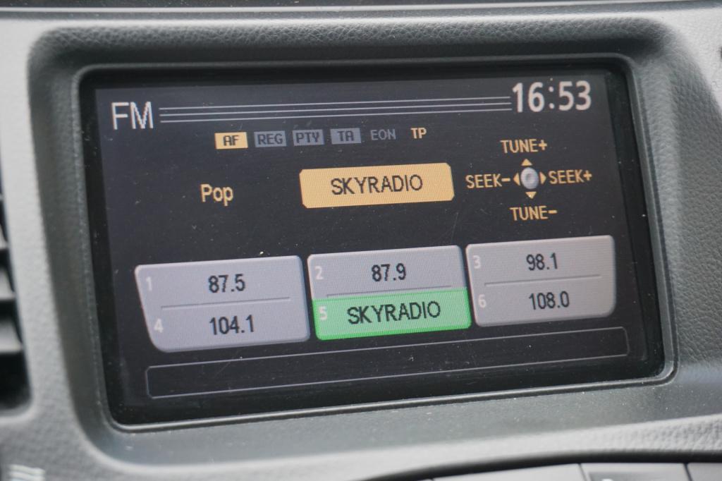 Nissan Primera estate 1.8 tekna airco / navi / elektr. ramen / camera / nap