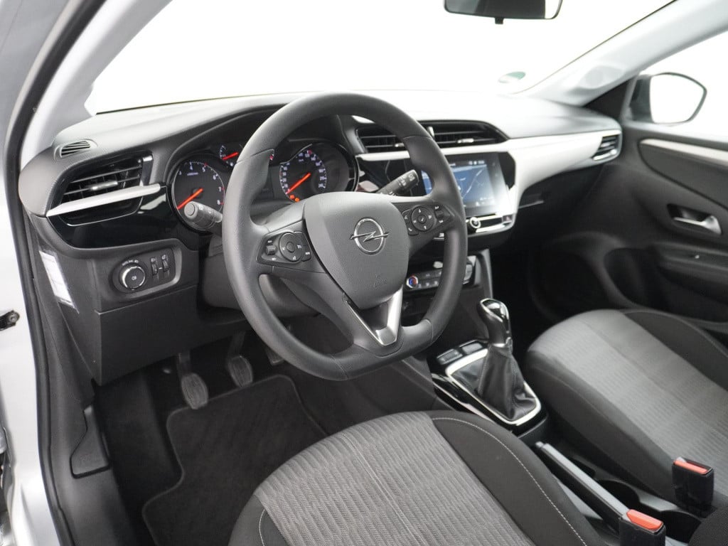 Opel Corsa 1.2 edition | navigatie | cruise control | lm velgen