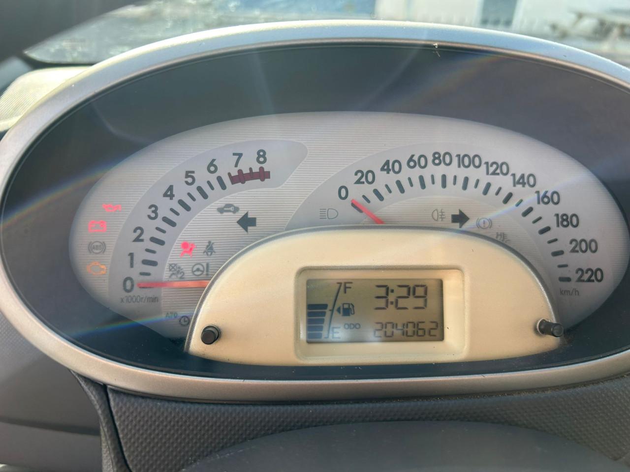 Daihatsu Sirion 2 1.0-12V Premium