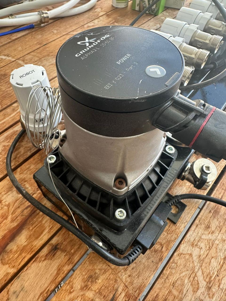 Robot Alpha 2L vloerverwarming verdeler 7 groeps