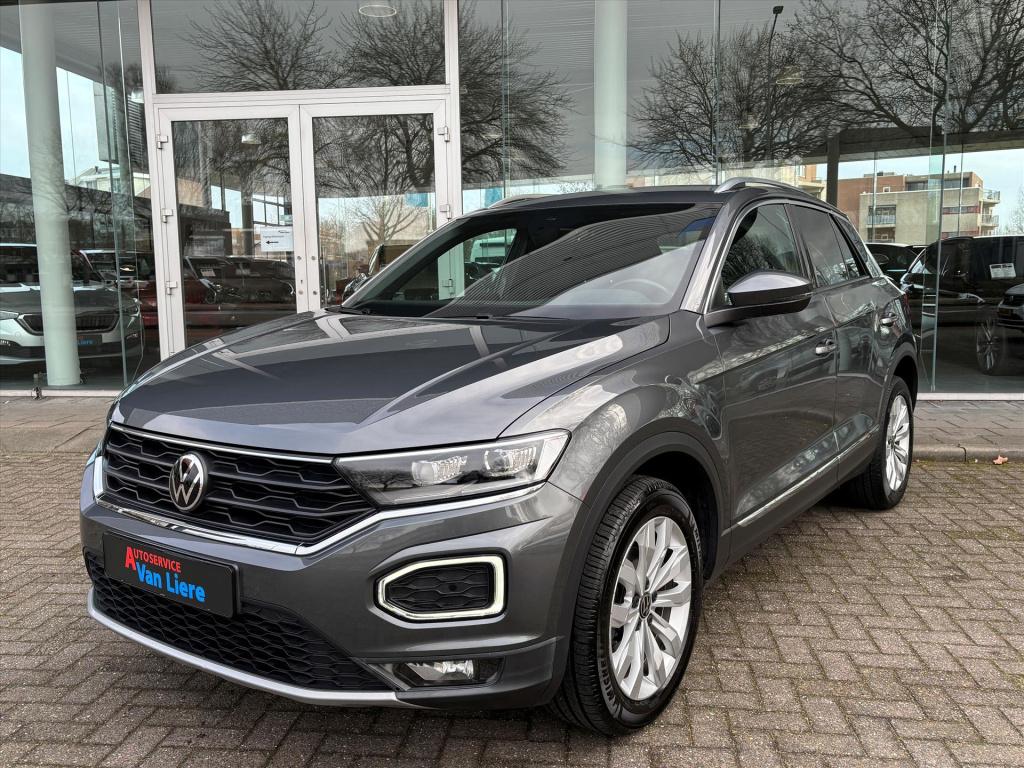 Volkswagen T-roc 1.5 tsi 150pk sport 6 hand|camera|carplay|led|rijklaarprij