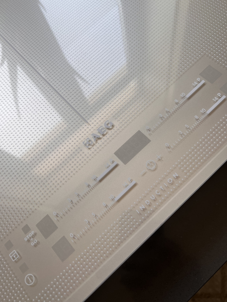 AEG HK854400FS Inductiekookplaat