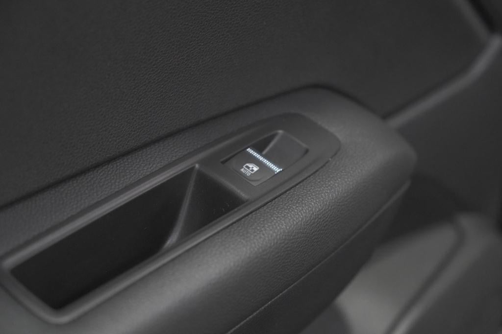 Renault Captur mild hybrid 160 edc techno | pack winter | camera | adaptiev