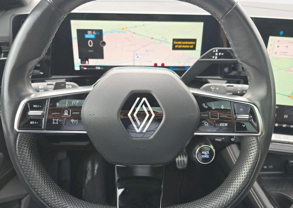 Renault Austral 1.2 e-tech full hybrid 200 iconic - matrix led - 4control -