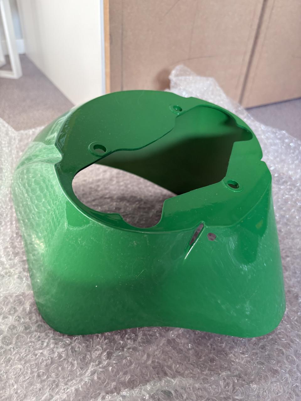 NIEUW Piaggio Zip voorspatbord Porsche Python Green