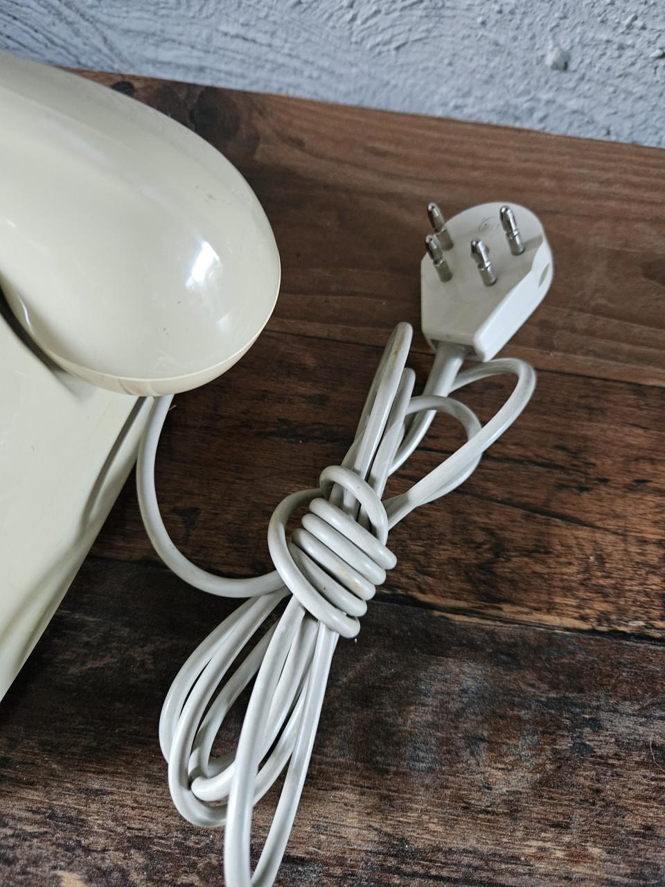 Vintage PTT Telefoon met Draaischijf - Crèmekleurig/grijs