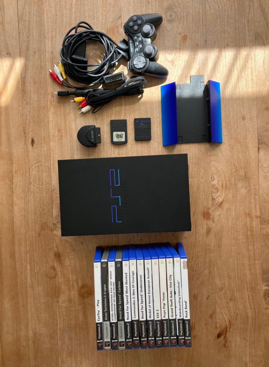 Playstation 2 met controller en spellen