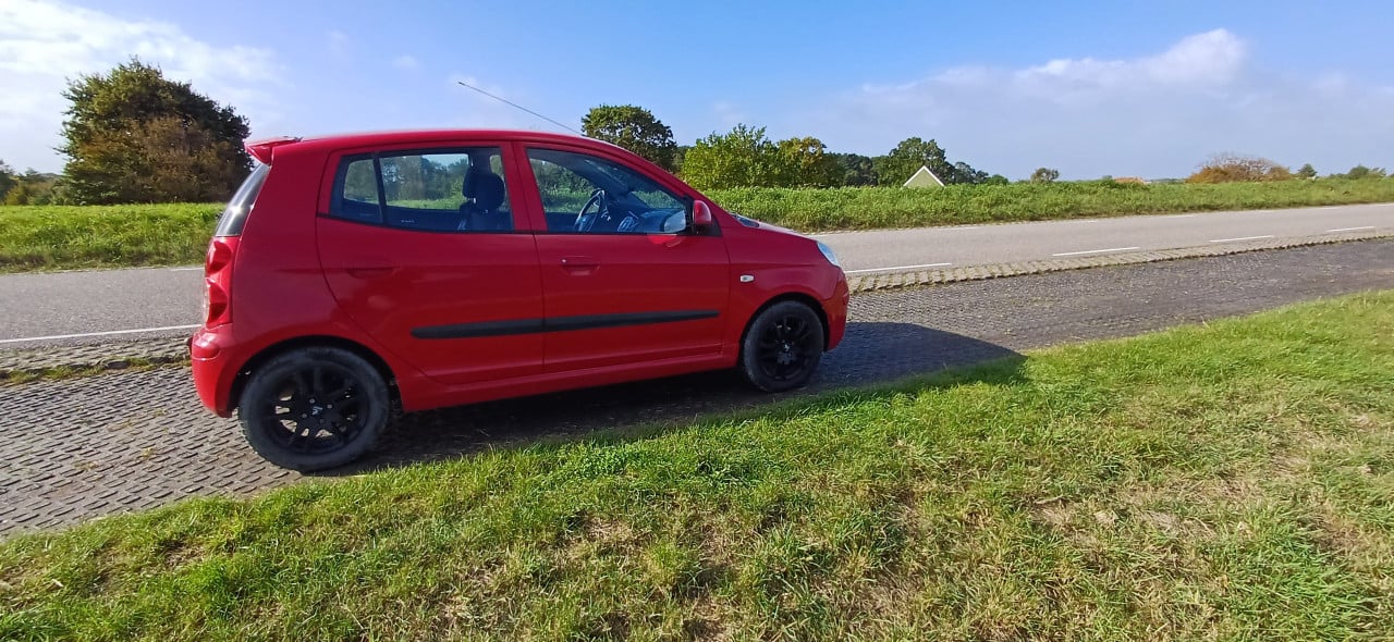 Kia picanto 1.1 fifteen