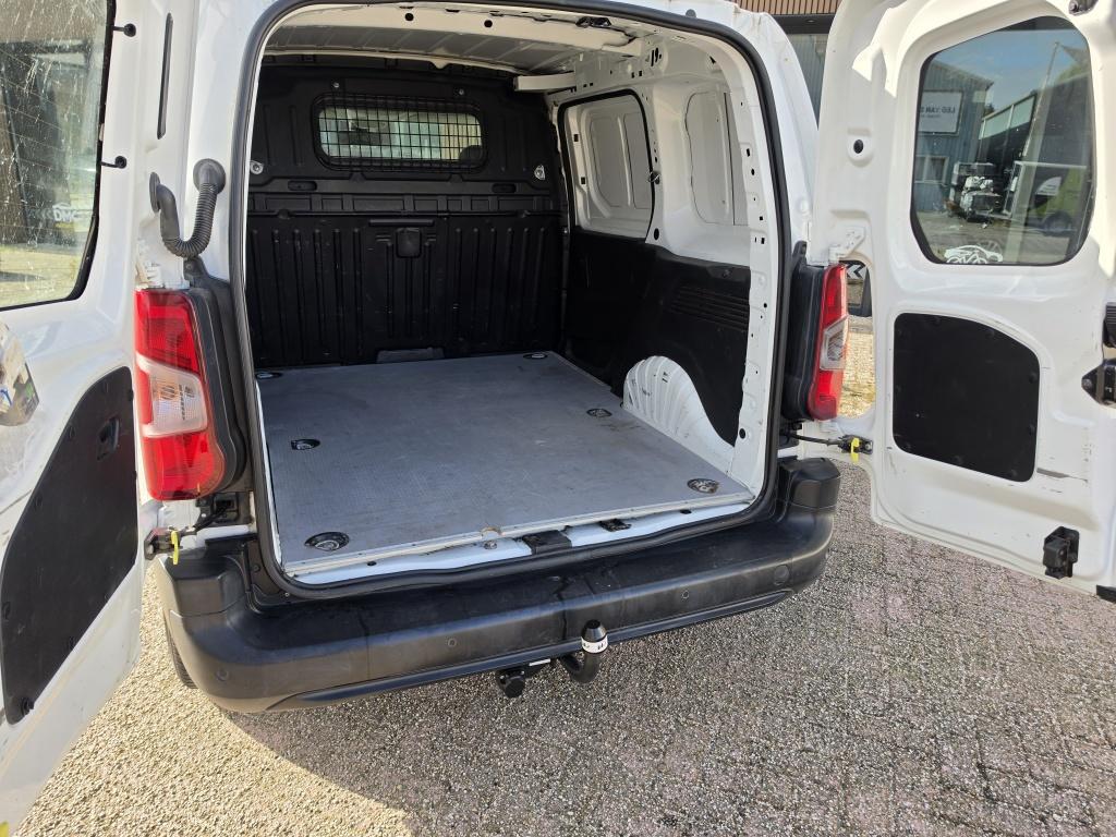 Peugeot Partner 1.5 bluehdi premium navi | airco | cruise | trekhaak | schu