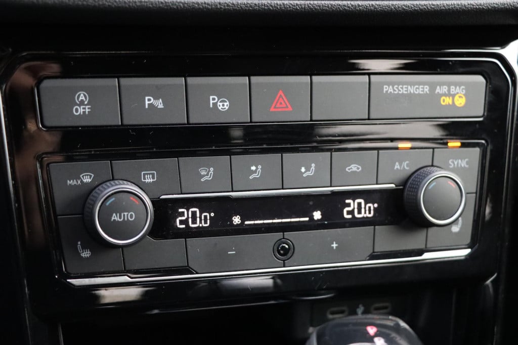 Volkswagen T-cross 1.5 tsi style 150pk dsg7
