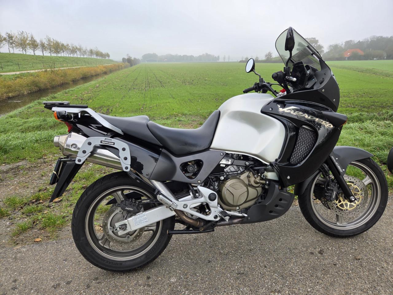Honda Varadero XL1000V incl kofferset (inruil mogelijk)