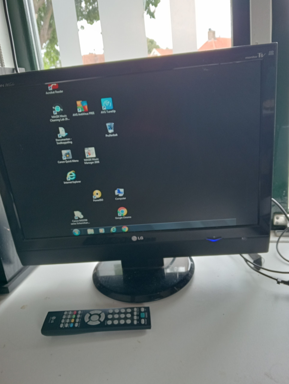 PC kleurenmonitor en diverse accessoires