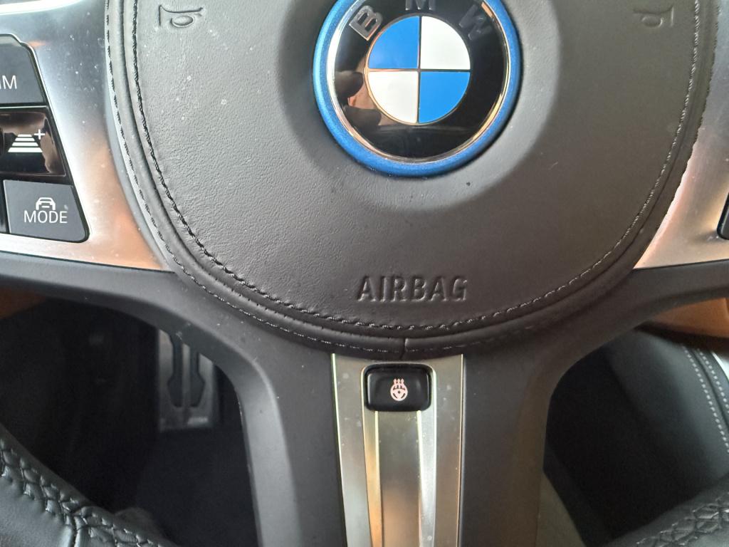 BMW I4 edrive40 high executive 84 kwh m-sportpakket