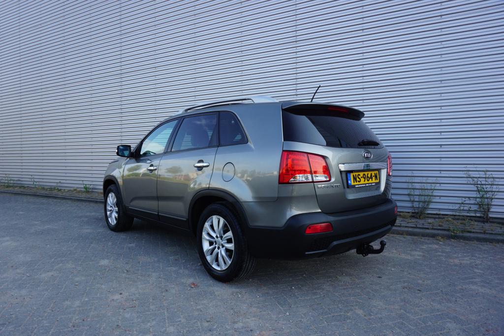 Kia Sorento 2.2 crdi x-clus. 7p. automaat - climate / navi / cruise / leder