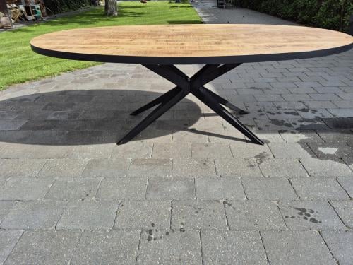 Ovale eettafel 120x210