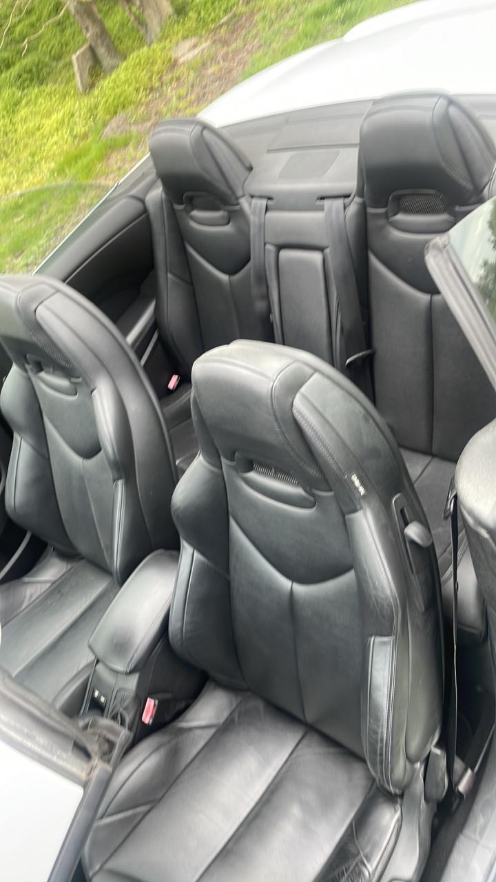 Zeer mooie peugeot 308cc cabrio parelmoet wit weinig km nu 5499 euro