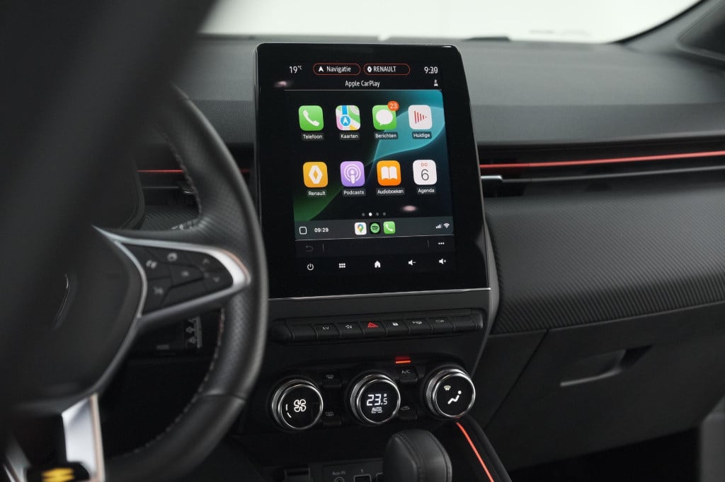 Renault Clio 1.6 e-tech hybrid 140 r.s. line | 360 camera | apple carplay |