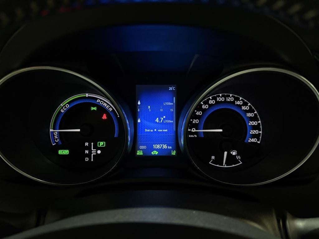 Toyota Auris 1.8 hybrid dynamic | navi | clima |