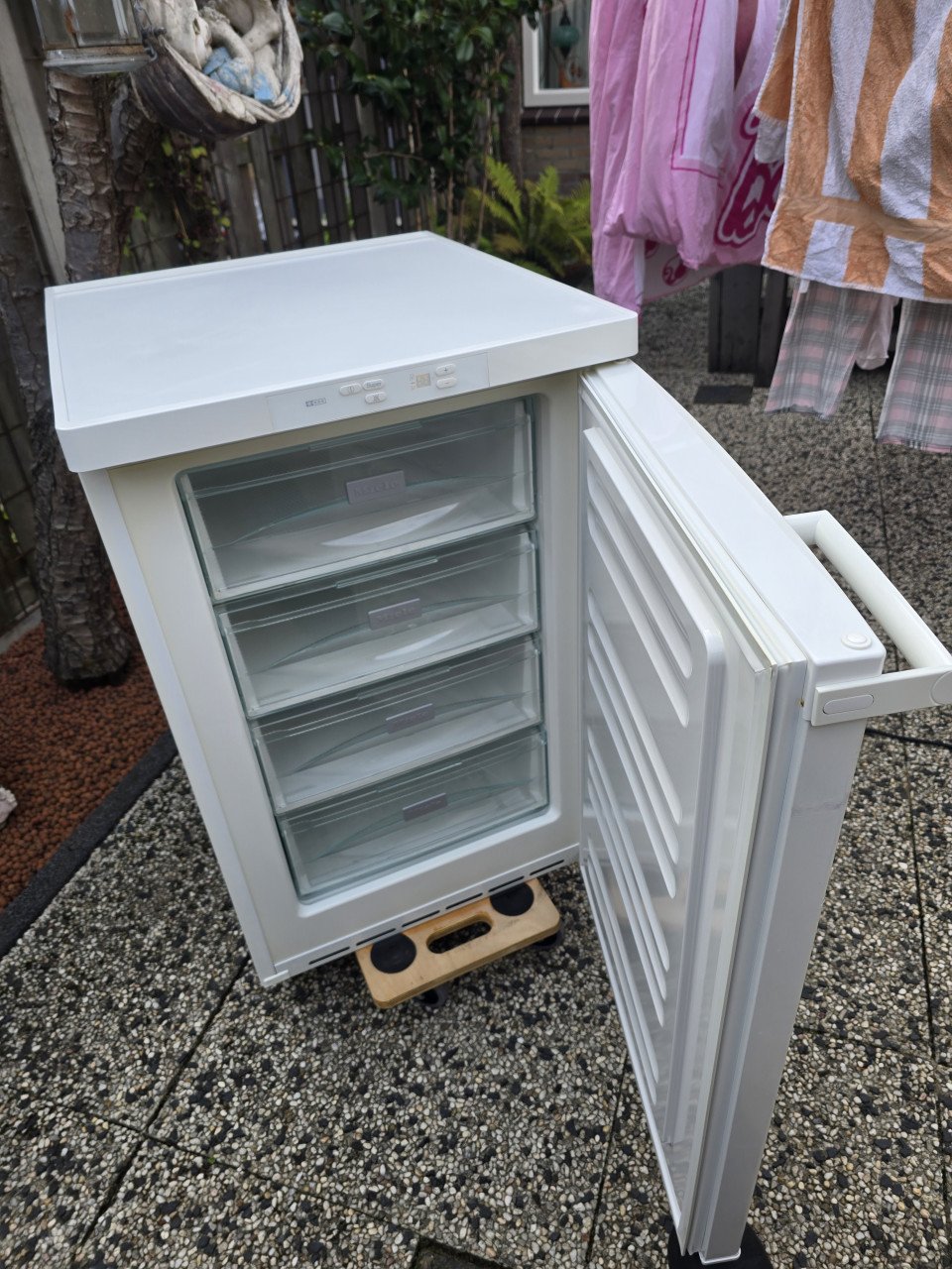 Te Koop Miele Vriezer 4 Lades