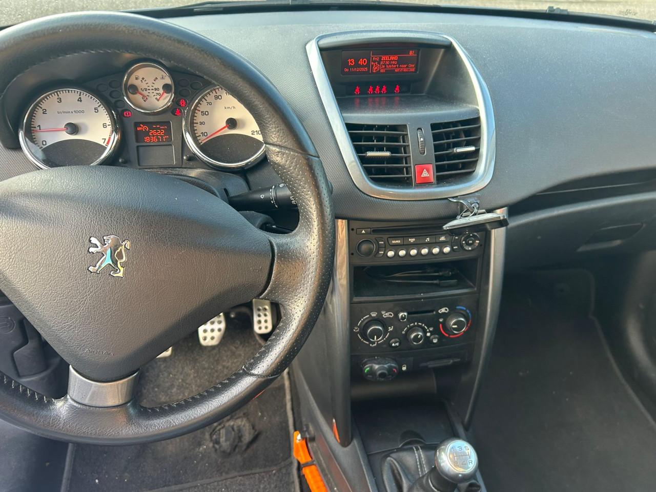 Peugeot 207 SW 1.6 VTi Sportium | Ruime station | Sportieve uitvoering