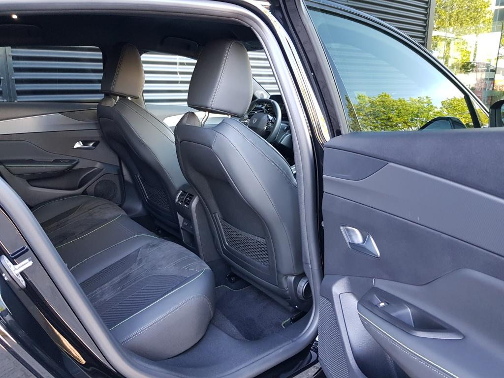 Peugeot 308 gt 180 phev e-eat8