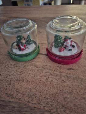 2 leuke kersttafereeltjes in glazen potje