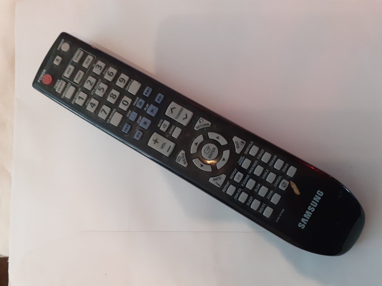 3 x TV *** PHILIPS televisie *** 32 inch = 80 cm + afstandbed. & Div. merk