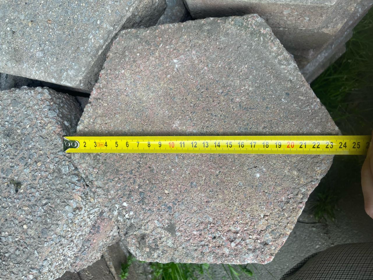 Gratis ophalen hexagon / 6 kantige tegels 120 stuks