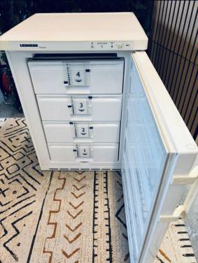 Liebherr premium 4 laden vrieskast 85x61x61 cm. 120 liter klasse A+