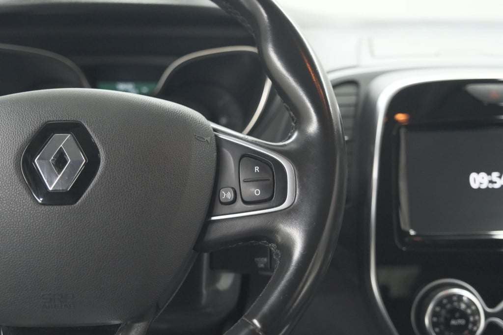 Renault Captur tce 90 intens | trekhaak | camera | navigatie | parkeersenso
