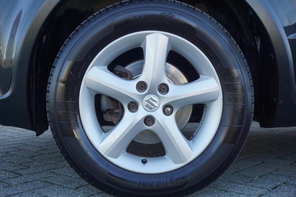 Suzuki Sx4 1.6 4grip exclusive airco / elektr. ramen / lm velgen / nap / ap