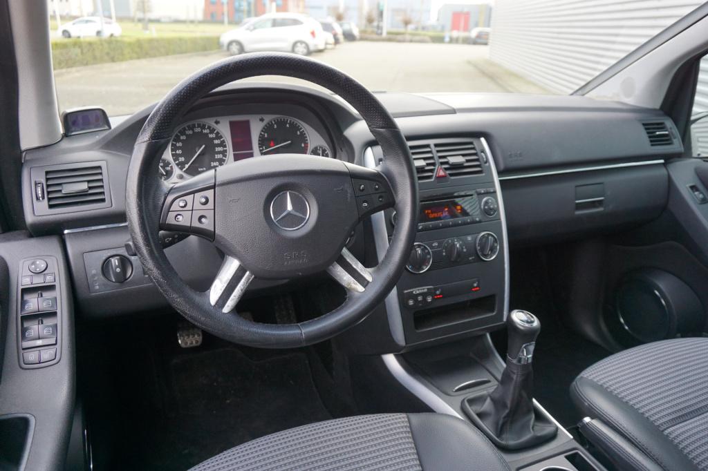 Mercedes-Benz B-Klasse 200 airco /  / pano / elektr. ramen / stoelverw. / p