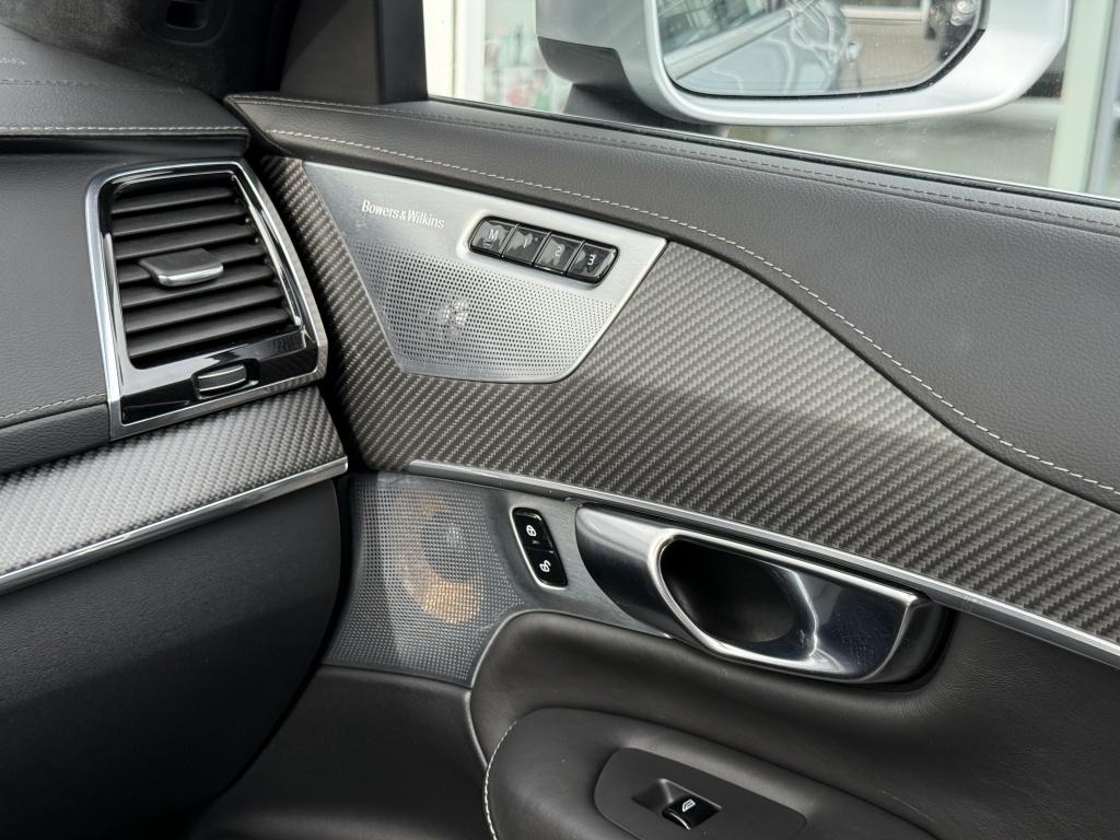 Volvo XC90 t8 405pk recharge r-design| full options!! luchtvering | b&w| 22