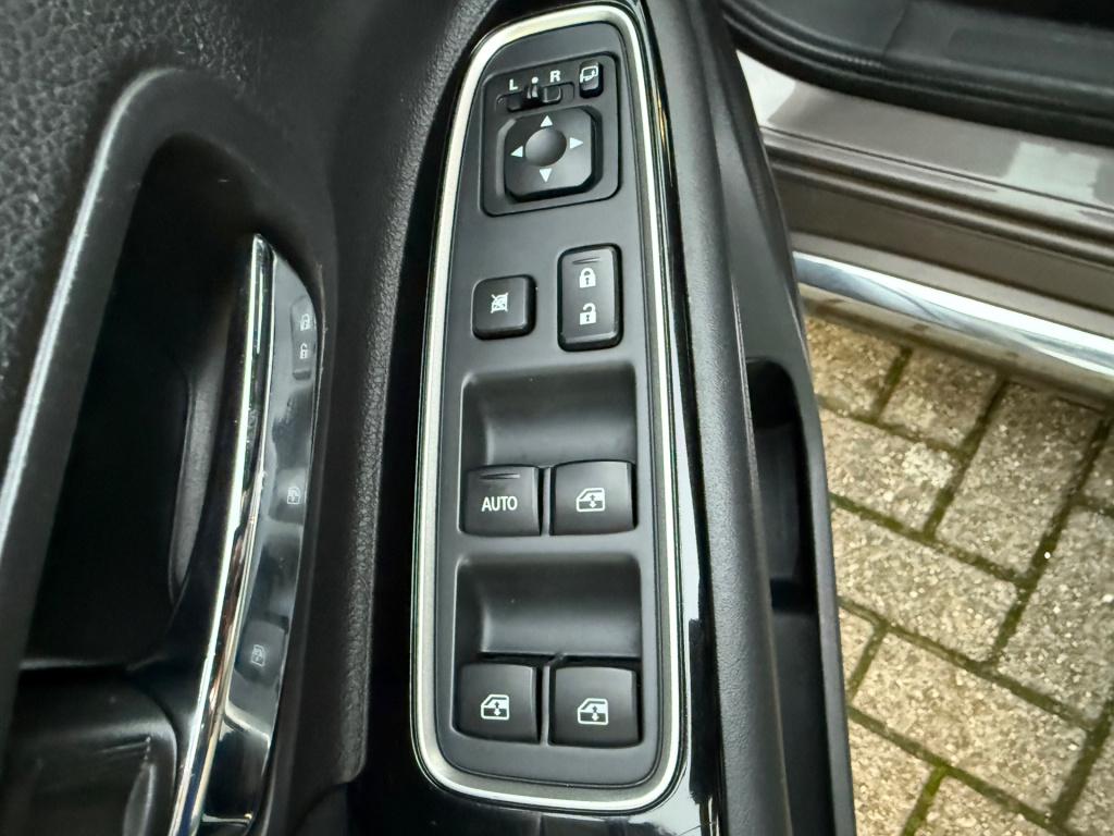 Mitsubishi Outlander 2.0 phev premium